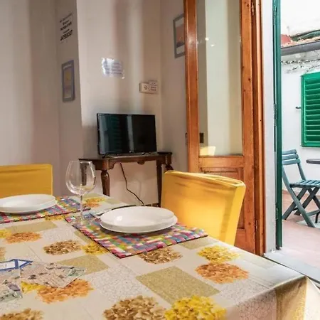 Il Nido D Wi-fi Conditioned Air Apartment Florence