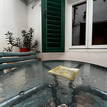 Il Nido D Wi-fi Conditioned Air * Florence
